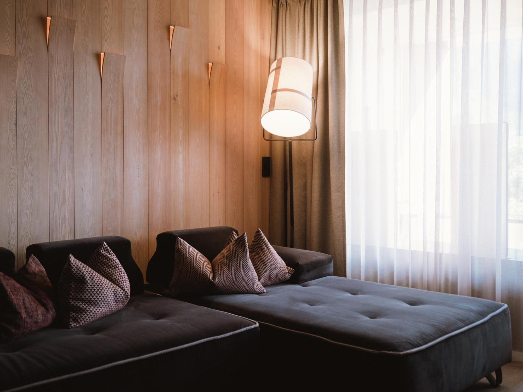 Lindenhof Pure Luxury & Spa Dolcevita Resort 纳图尔诺 外观 照片